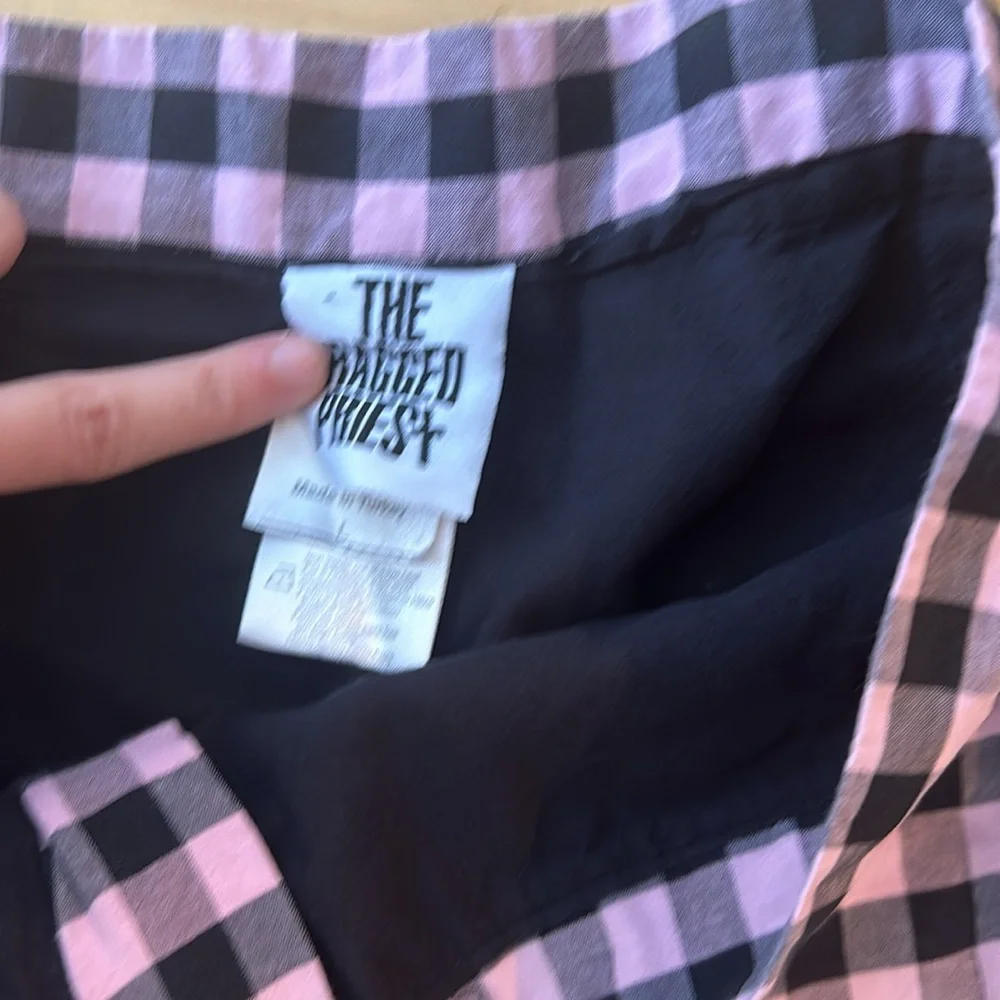 🎶 NWOT the ragged priest hipster Gen Z plaid pink black pants with zipper - Picture 8 of 8